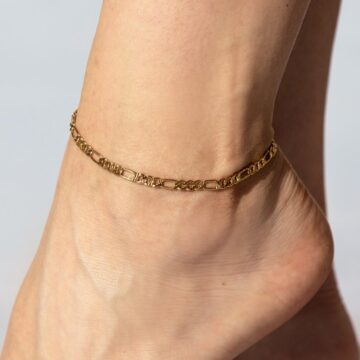 Alternative view of 4mm Swiss Cut Figaro Anklet